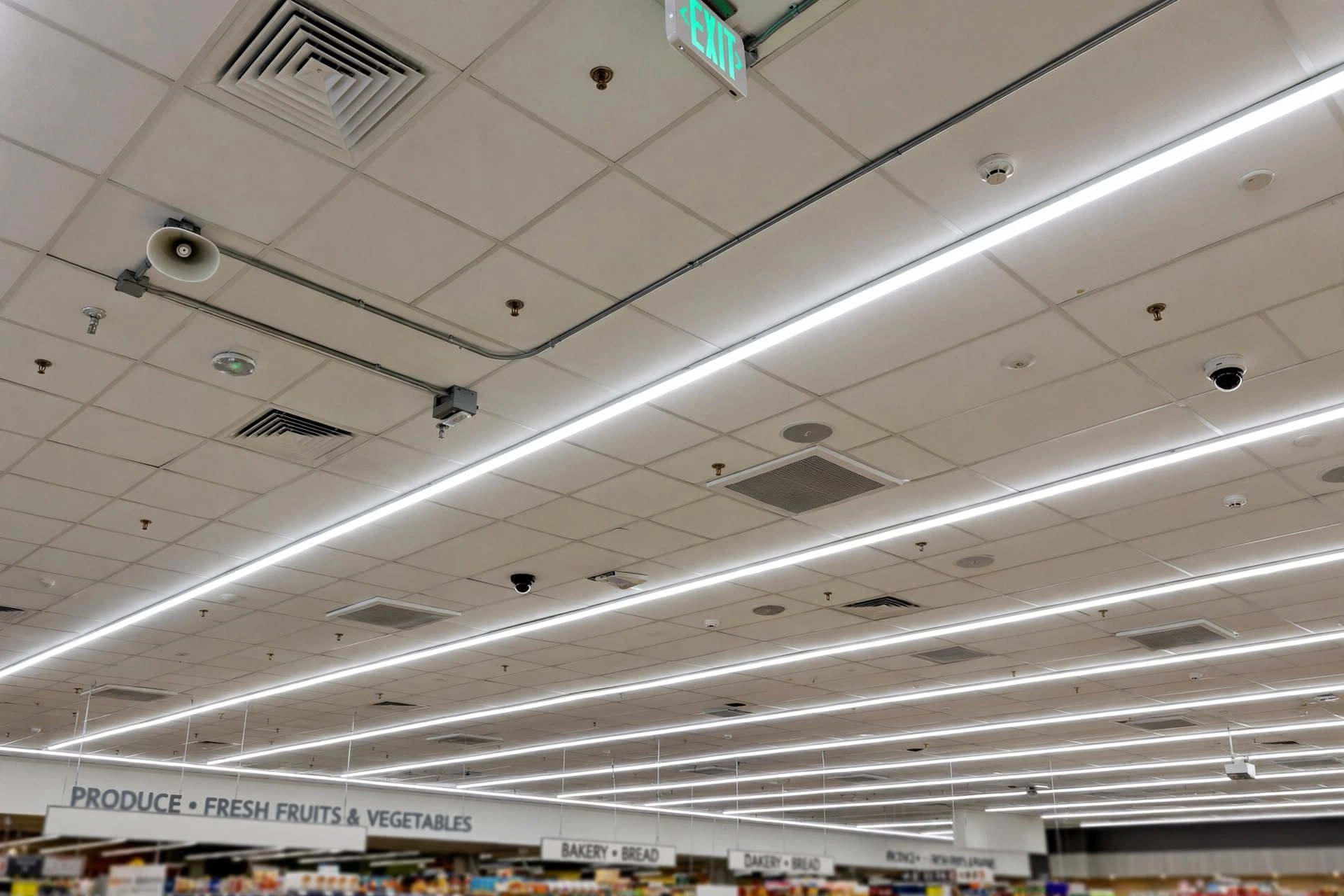 Commercial Lighting for Supermarkets and Hypermarkets: Complete Guide to Efficient Retail Illumination
